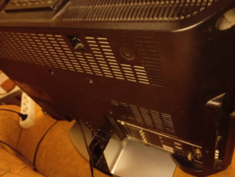 Vand Blaupunkt si Sony Bravia